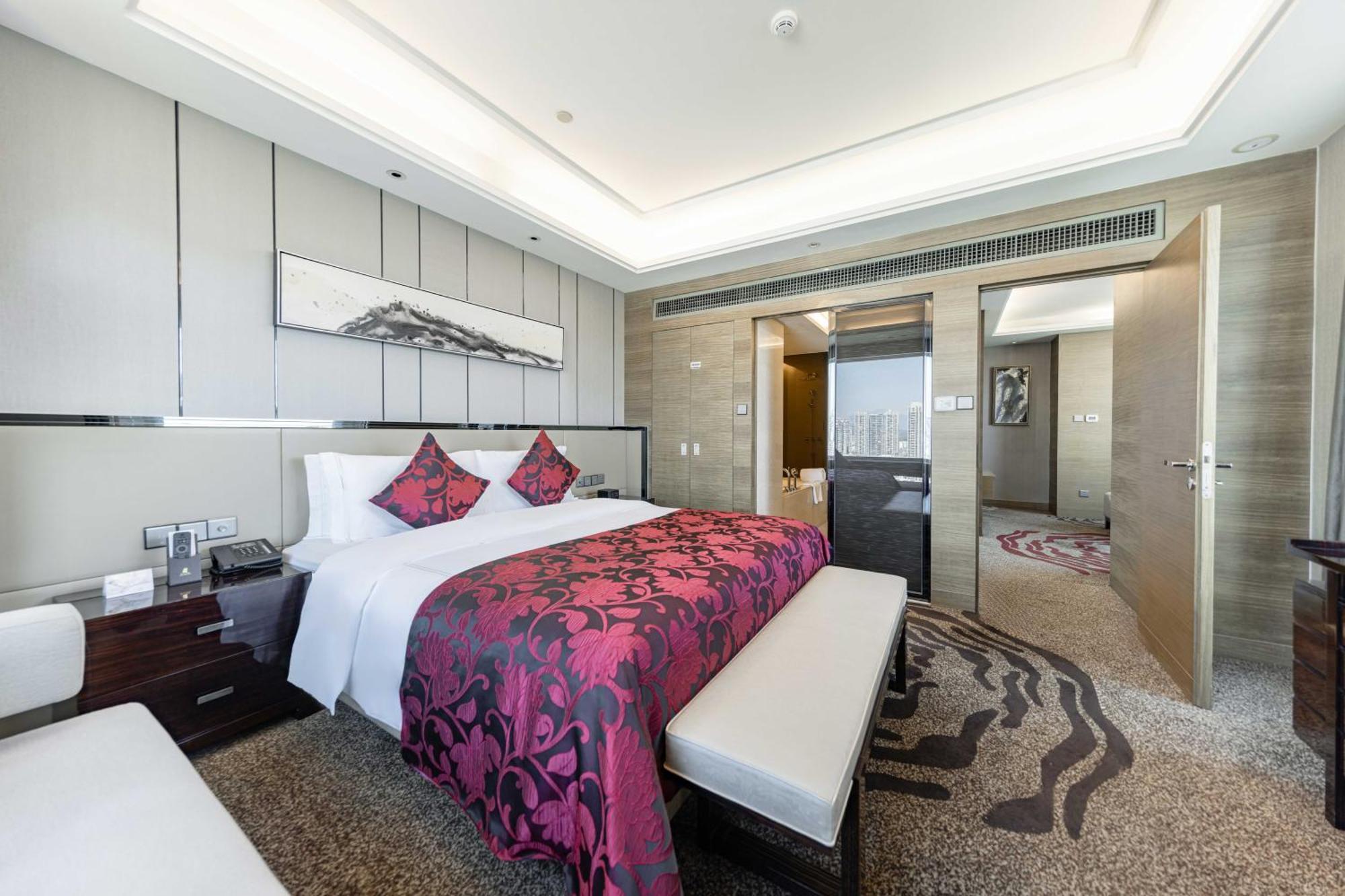 Shenzhen Langyue International Hotel Exterior photo