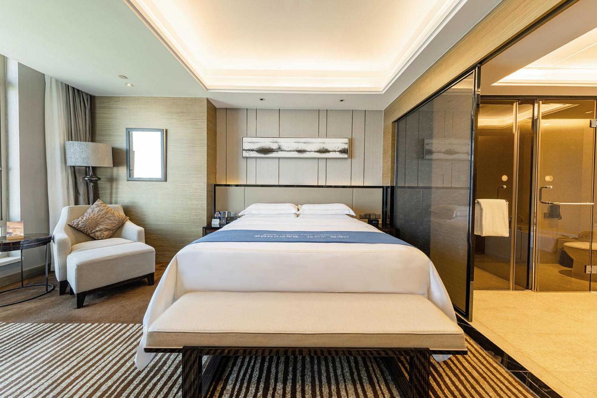 Shenzhen Langyue International Hotel Exterior photo